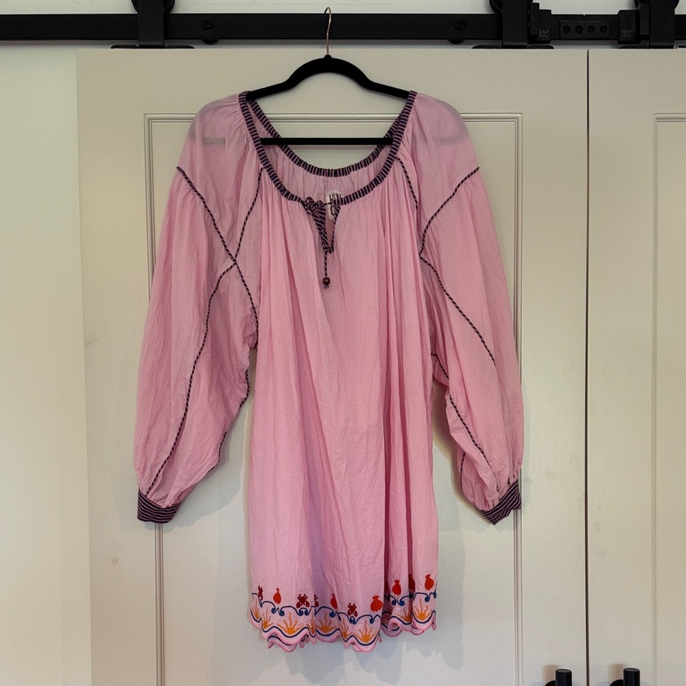 Elegant Pink Tunic Dress with Embroidery